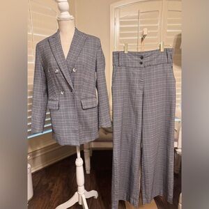 New York and Company Gray Plaid Blazer and Wide-Leg Pant Set